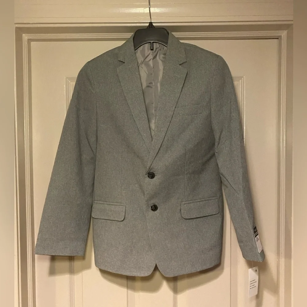 NWT Nautica Boys Grey Suit Holiday Special‎ Occasion Wedding